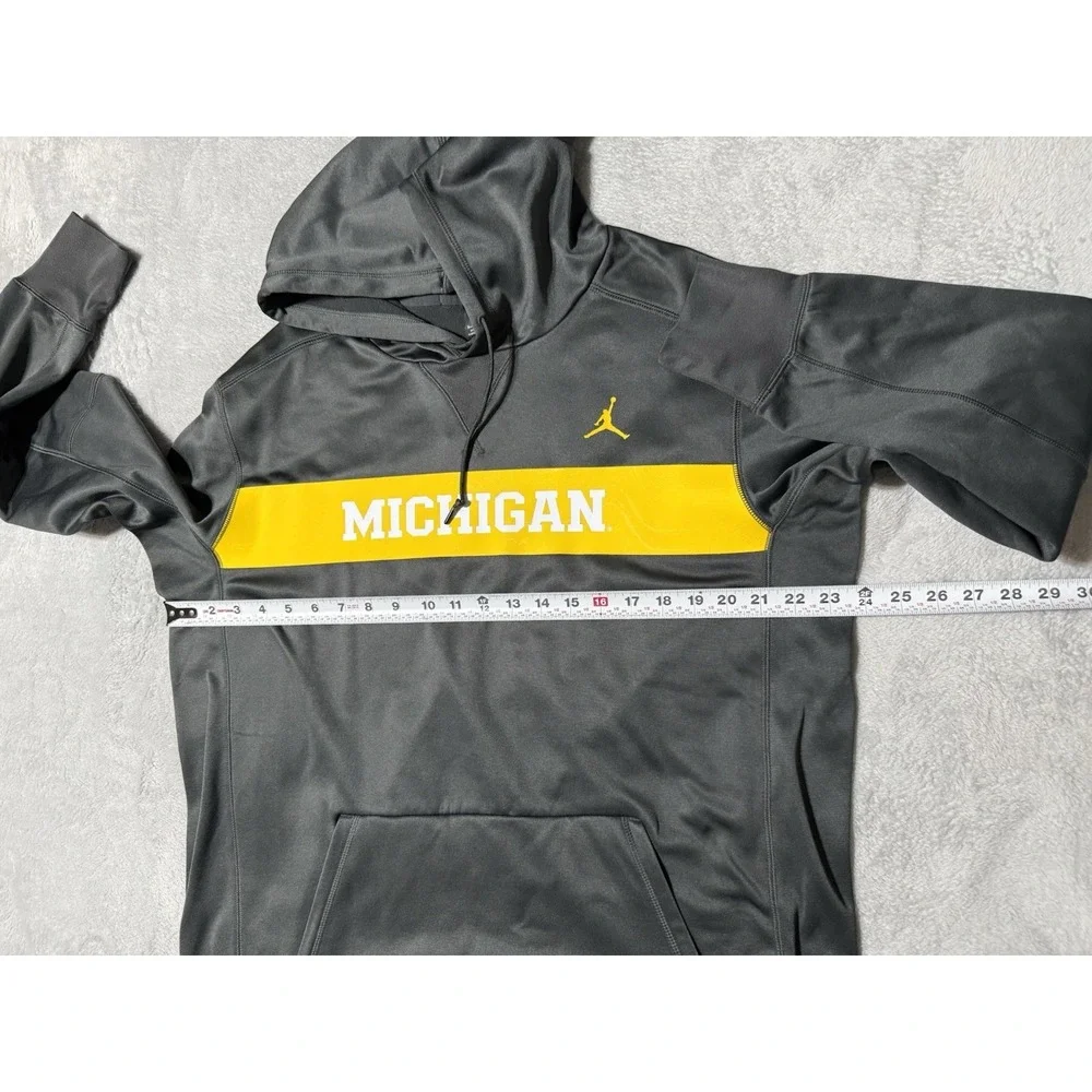 Nike Jordan Michigan Hoodie Dri Fit Long Sleeve Mens Large‎ Gray